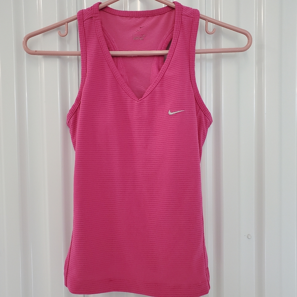 Nike V neck activewear tank top